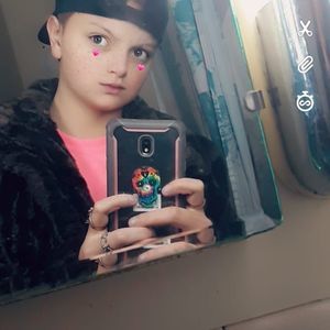 Meet your Posher, Marianna